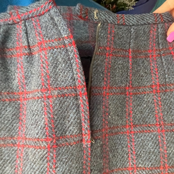 VINTAGE 3 PIECE BETTY ROSE WOOL SET - Picture 6 of 7